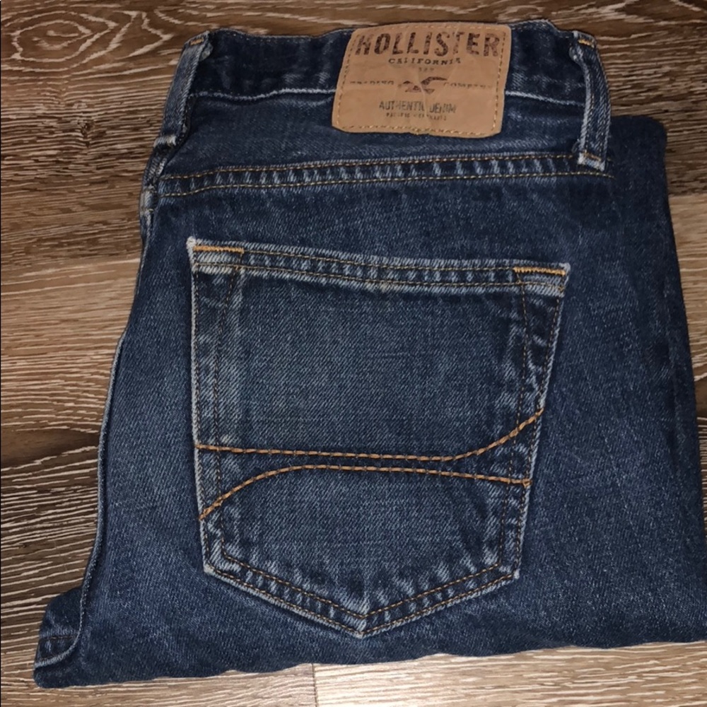 Hollister jeans